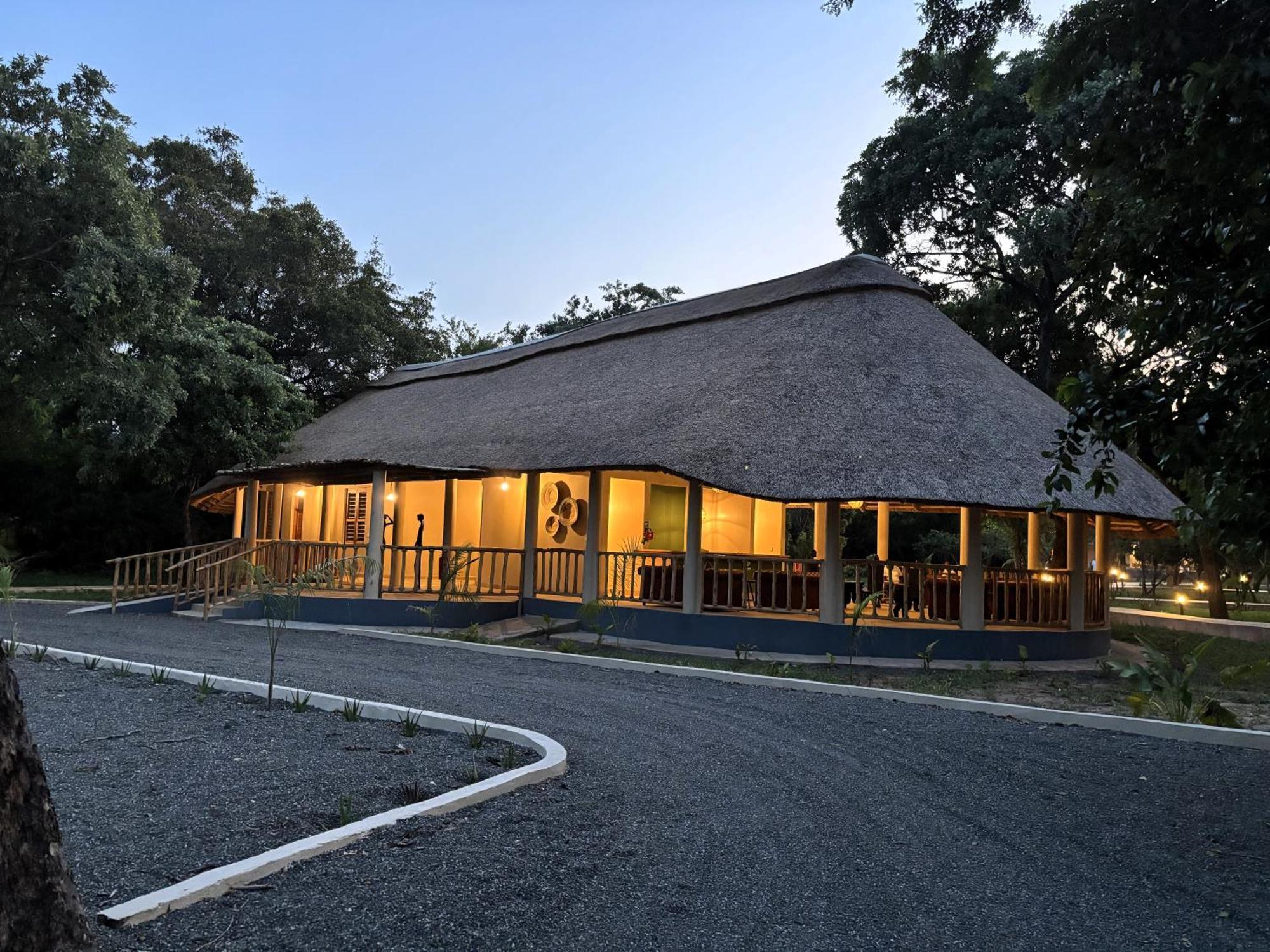 הוילה Kwangwazi Africa Safari Nyerere מראה חיצוני תמונה